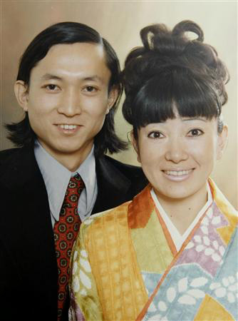 若き日の鳩山夫妻の写真