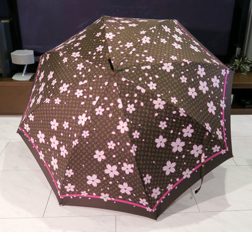 ルイ・ヴィトンの傘